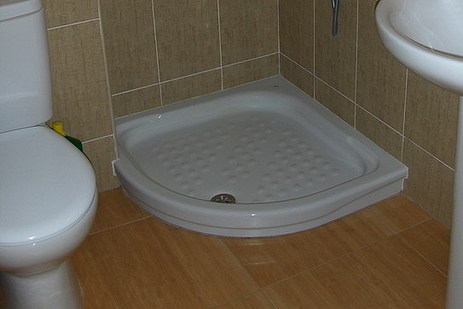 Salle de bains avec douche, appartement Maestro Bayarri, Peñiscola